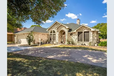 120 Meadowlakes Drive, Meadowlakes, TX 78654 - Photo 1