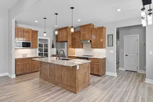 214 Oak Grove Pkwy, Kingsland, TX 78639 - Photo 7