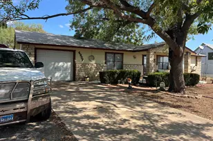 4307 Cottonwood Dr, Cottonwood Shores, TX 78657 - Photo 3