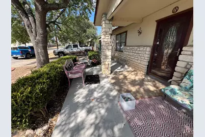 4307 Cottonwood Drive, Cottonwood Shores, TX 78657 - Photo 9