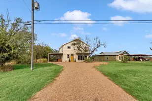 6810 River Oaks Dr, Kingsland, TX 78639 - Photo 3