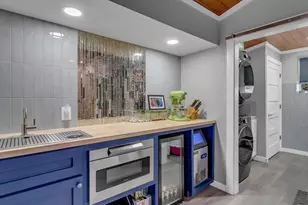 111 W Lakeshore Dr, Sunrise Beach, TX 78639 - Photo 11