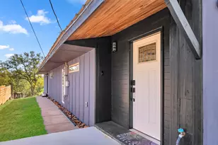 111 W Lakeshore Dr, Sunrise Beach, TX 78639 - Photo 7