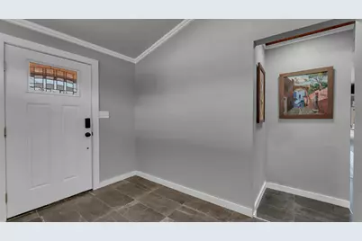 111 W Lakeshore Drive, Sunrise Beach, TX 78639 - Photo 9