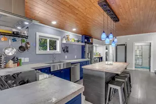 111 W Lakeshore Dr, Sunrise Beach, TX 78639 - Photo 13