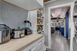 111 W Lakeshore Dr, Sunrise Beach, TX 78639 - Photo 15