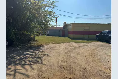 2202-2204 N US Hwy 281, Marble Falls, TX 78654 - Photo 3