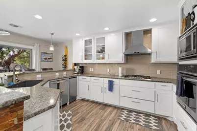 450 Pecan Creek, Horseshoe Bay, TX 78657 - Photo 9