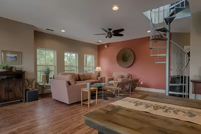 348 Chimney Cove Drive, Marble Falls, TX 78654 - Photo 19