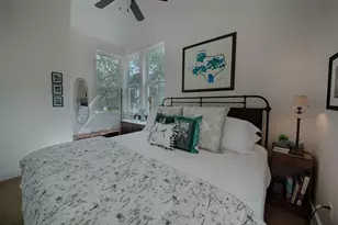 348 Chimney Cove Dr, Marble Falls, TX 78654 - Photo 15