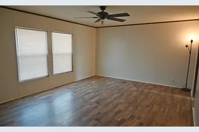 2216 Boxwood Circle, Kingsland, TX 78639 - Photo 9