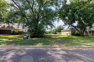 288 Turkey Run, Meadowlakes, TX 78654 - Photo 3