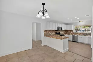 670 Woodland Acres Dr, Marble Falls, TX 78654 - Photo 5