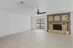 670 Woodland Acres Dr, Marble Falls, TX 78654 - Photo 3