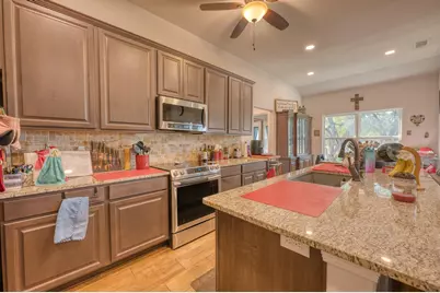 106 Chaumont Street, Kingsland, TX 78639 - Photo 23