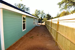 1653 Navajo Trail, Kingsland, TX 78639 - Photo 7