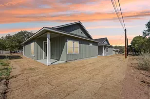 855 Cypress Ln, Cottonwood Shores, TX 78657 - Photo 29