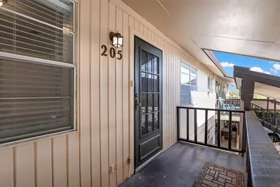 1210 Hi Stirrup #205, Horseshoe Bay, TX 78657 - Photo 3