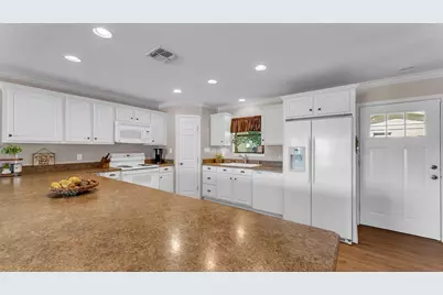 539 Ellen Williams Loop, Kingsland, TX 78639 - Photo 11