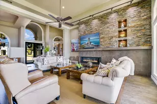 307 Wennmohs Pl, Horseshoe Bay, TX 78657 - Photo 7