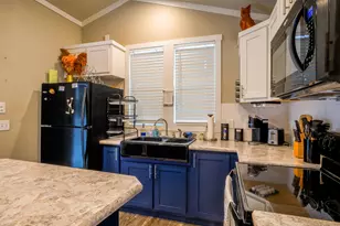 4113 Hermosa Dr, Kingsland, TX 78639 - Photo 9