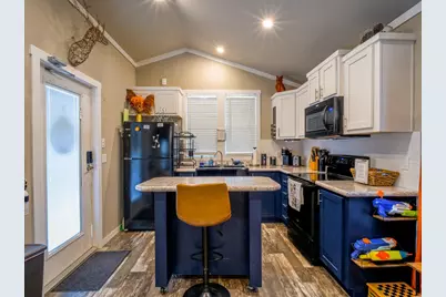 4113 Hermosa Dr, Kingsland, TX 78639 - Photo 7