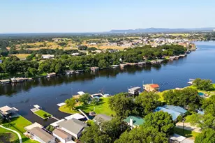 2000 Williams Lakeshore, Kingsland, TX 78639 - Photo 23