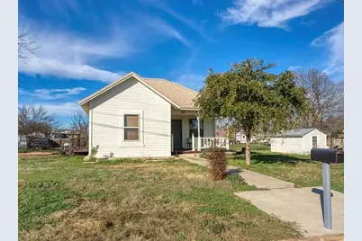 305 W Tarrant Street, Llano, TX 78643 - Photo 3