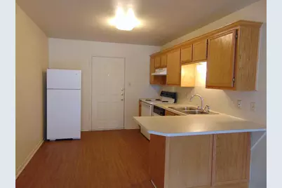 407 S Avenue S, #B, Marble Falls, TX 78654 - Photo 3