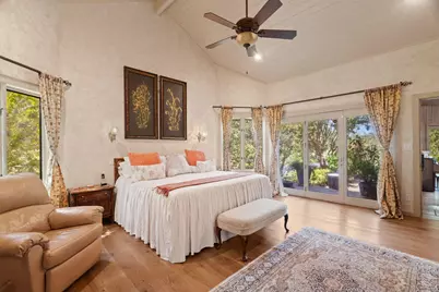 100 Silver Spur, Horseshoe Bay, TX 78657 - Photo 15