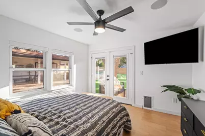 301 W Briarway, Granite Shoals, TX 78654 - Photo 17