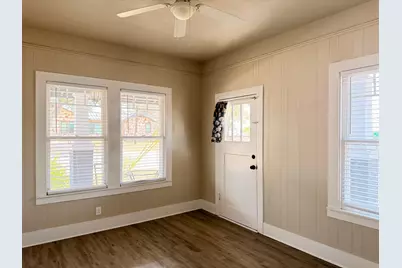 607 E South, New Braunfels, TX 78130 - Photo 9