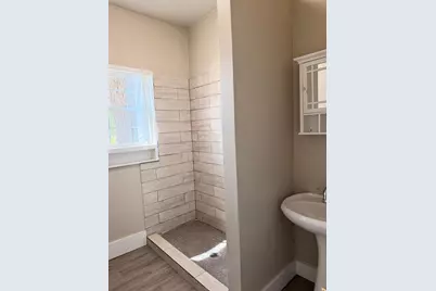 607 E South, New Braunfels, TX 78130 - Photo 11