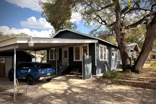 607 E S, New Braunfels, TX 78130 - Photo 5