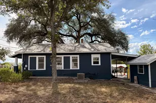 607 E S, New Braunfels, TX 78130 - Photo 7