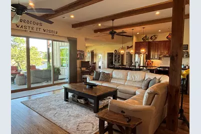 131 Primera Court, Kingsland, TX 78609 - Photo 5