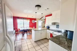 209 Crest Dr, Kingsland, TX 78639 - Photo 9