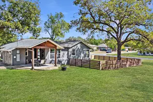 700 5th St, Marble Falls, TX 78654 - Photo 23