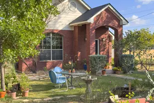 1109 E College, Llano, TX 78643 - Photo 31