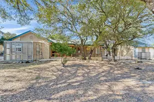 309 Delaware Springs Blvd, Burnet, TX 78611 - Photo 5