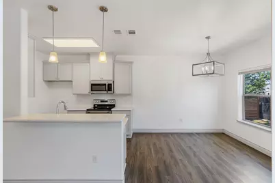 111 E Mesquite Drive, Granite Shoals, TX 78654 - Photo 5