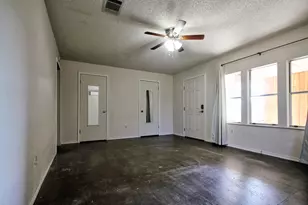 211 E Hwy 29, Llano, TX 78643 - Photo 17