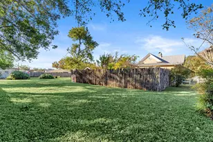 309 N Boundary St, Burnet, TX 78611 - Photo 27