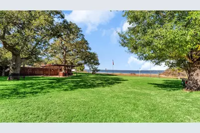 105 Agarita, Burnet, TX 78611 - Photo 9