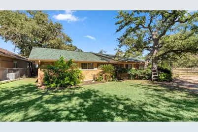 105 Agarita, Burnet, TX 78611 - Photo 13