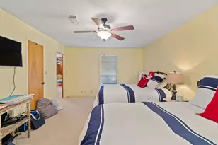 2510 Oak Trail, Horseshoe Bay, TX 78639 - Photo 15