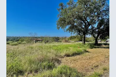 408 E Tarrant Street, Llano, TX 78643 - Photo 9