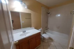 752 Pecan Ln, Cottonwood Shores, TX 78657 - Photo 11