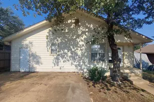 752 Pecan Ln, Cottonwood Shores, TX 78657 - Photo 1