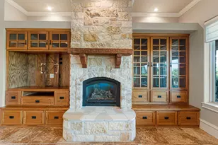 101 W Up There, Horseshoe Bay, TX 78657 - Photo 3